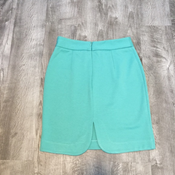 Kenar skirt size 2. - Picture 2 of 3